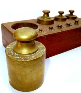 משקל גרמים